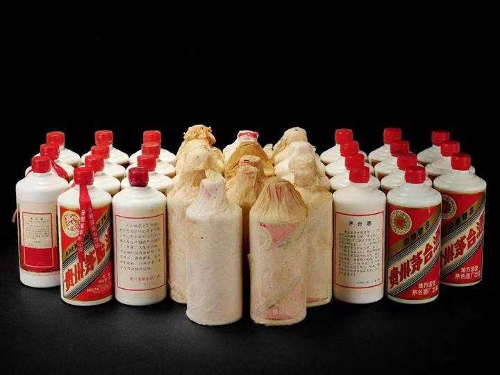 永和日照岚山回收酒价格哪里回收(附近上门回收茅台酒）?